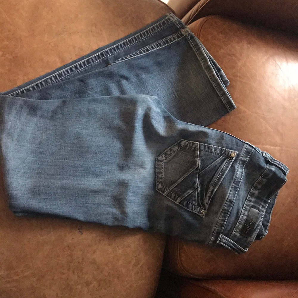 Daytrip, Virgo bootcut jeans